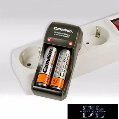 CAMELION univerzální nabíječka baterií (1-2 AA/AAA nebo 1 9V)