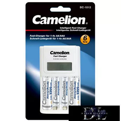 CAMELION univerzální nabíječka baterií AA/AAA (včetně 2 baterií AA/2300mAh a 2 baterií AAA/800mAh)
