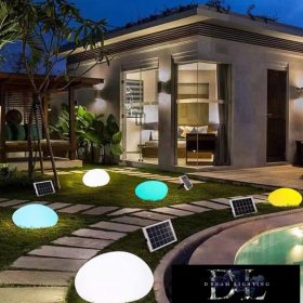   UNIVERSO Solární zahradní lampa 5 W-6 V 3,7 V-2,6 AH 146 lm RGB+4000 K IP65 bílá