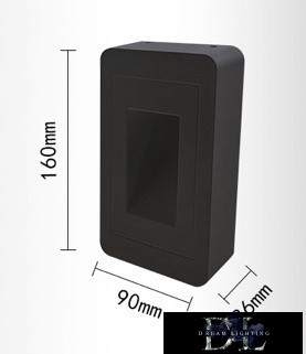 UNIVERSO LED lištové světlo 12 W 1000 lm 3000 K 120° IP65 černá 160 × 90 × 36 mm