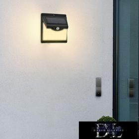   UNIVERSO Solární lampa-PIR 3,7 V-1200 mAH 5,5 V-0,55 W 120 lm IP65 černá