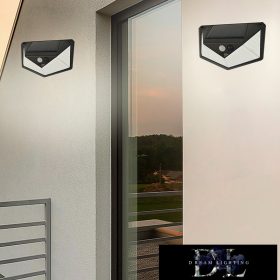   UNIVERSO Solární lampa-PIR 3,7 V-1200 mAH 5,5 V-0,55 W 60 lm IP65 černá